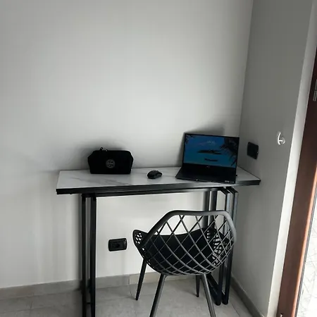 Casa Neghelli - アパート *