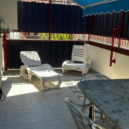 Casa Neghelli - * アラッシオ